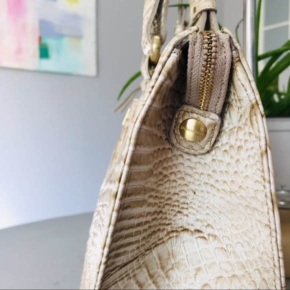 ❌SOLD❌ BRAHMIN Medium Camille Tote - Picture 6 of 16